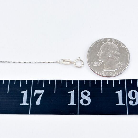 Vintage Italy Sterling Silver 925 0.6mm Box Chain Necklace 18" - Picture 2 of 3
